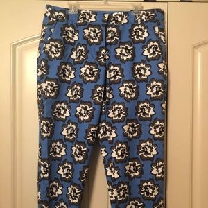 NWT Lane Bryant Blue Floral Ankle Pants